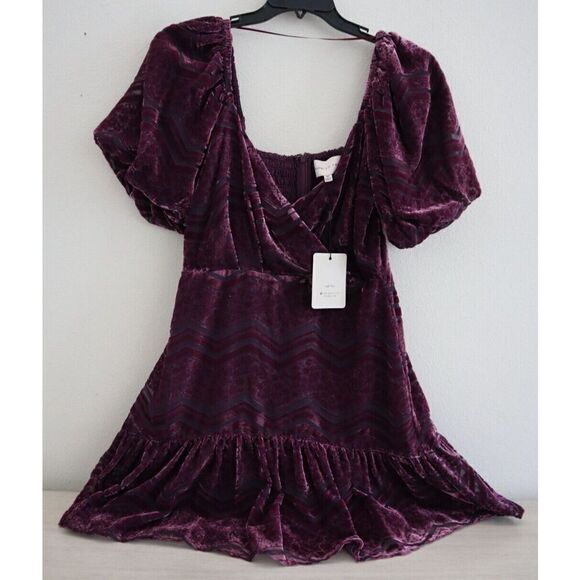 Adelyn Rae F2210D5188 Women Sz M Plum Purple Sasha Velvet Burnout Mini Dress - Picture 1 of 11